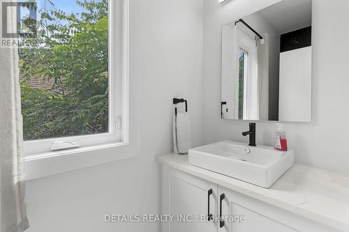 2691 Violet Street, Ottawa, ON 