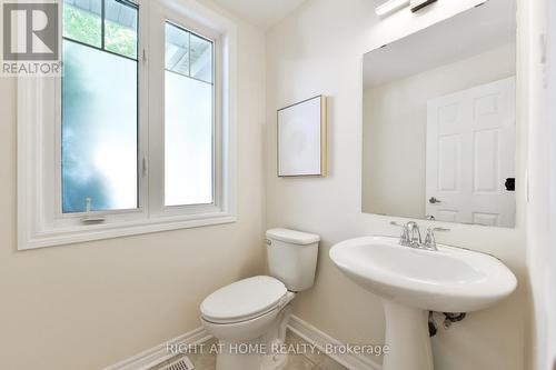 1053 Pampero Crescent, Ottawa, ON 