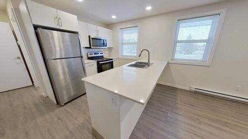 4816 52 Street, Wetaskiwin, AB - Indoor Photo Showing Kitchen With Double Sink