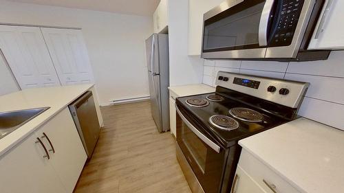 4816 52 Street, Wetaskiwin, AB - Indoor Photo Showing Kitchen