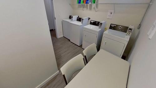 4816 52 Street, Wetaskiwin, AB - Indoor Photo Showing Laundry Room
