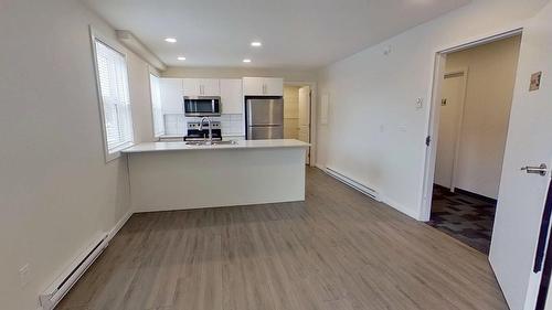 4816 52 Street, Wetaskiwin, AB - Indoor Photo Showing Kitchen