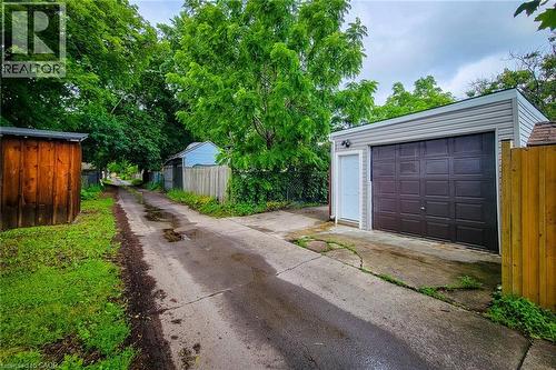 58 East 22Nd Street, Hamilton, ON 