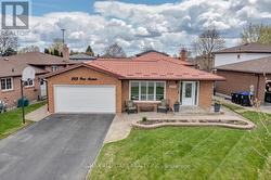 285 ORSI AVENUE  Bradford West Gwillimbury, ON L3Z 1B8