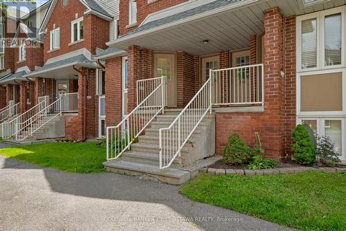 386 Briston Private, Ottawa, ON 