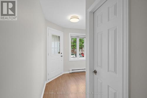 386 Briston Private, Ottawa, ON 