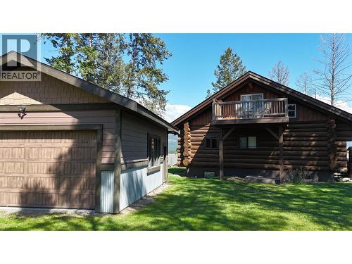Garage - 1600 14Th Street, Invermere, BC 
