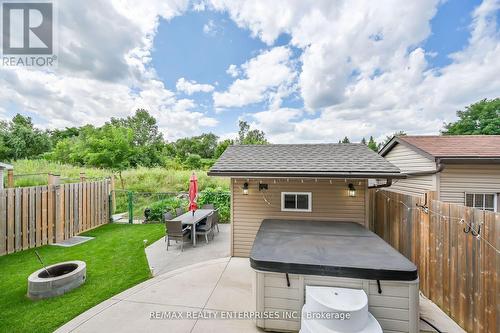 130 Chartwell Circle, Hamilton, ON 