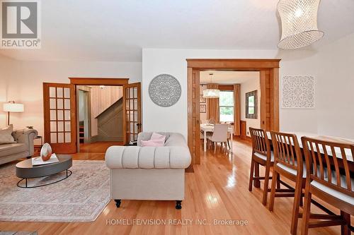 135 Elgin Street N, Cambridge, ON 