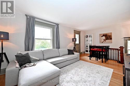 135 Elgin Street N, Cambridge, ON 