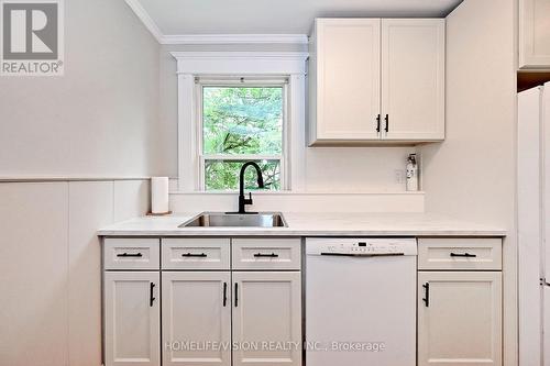 135 Elgin Street N, Cambridge, ON 