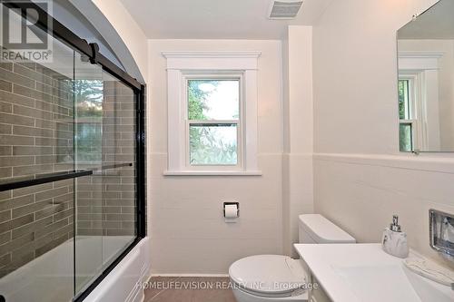 135 Elgin Street N, Cambridge, ON 