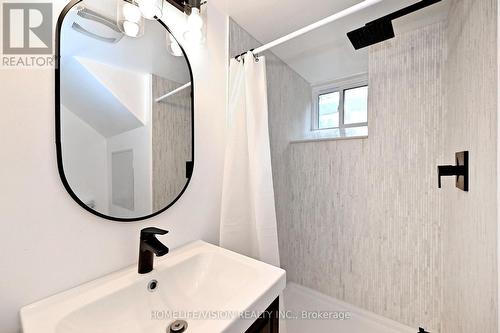 135 Elgin Street N, Cambridge, ON 