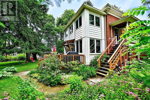 135 Elgin Street N, Cambridge, ON 