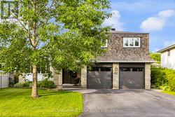 62 NORTHPARK DRIVE Ottawa, ON K1B 3R8