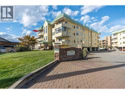 3595 Skaha Lake Road Unit# 303 Penticton, BC V2A 7K2