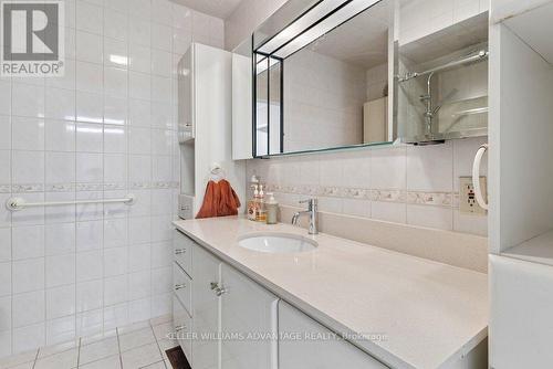 2192 Castlestone Court, Mississauga, ON 