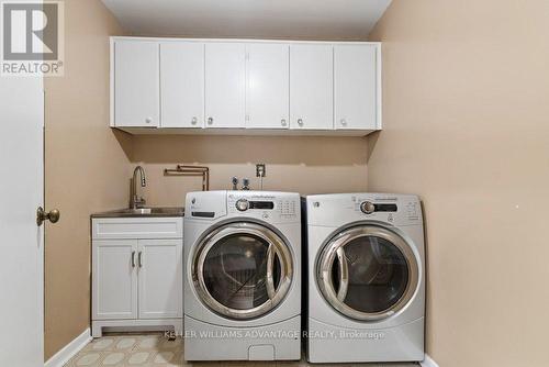 2192 Castlestone Court, Mississauga, ON 