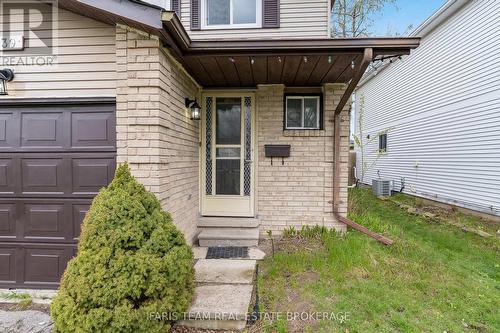 139 Burns Circle, Barrie, ON 