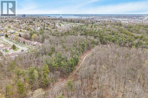 139 Burns Circle, Barrie, ON 
