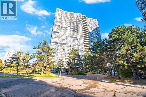 22 HANOVER Road Unit# 1907  Brampton, ON L6S 5K7