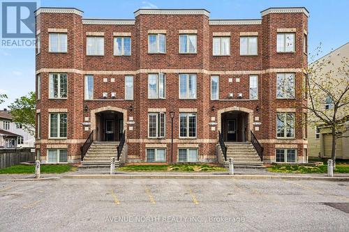 88 - 130 BERRIGAN DRIVE  Ottawa, ON K2J 0J3