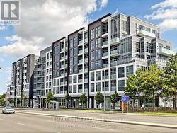813 - 8763 BAYVIEW AVENUE Richmond Hill, ON L4B 3V1