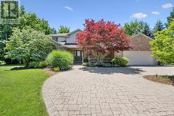 12 OCHS DRIVE  Puslinch (Morriston), ON N0B 2C0