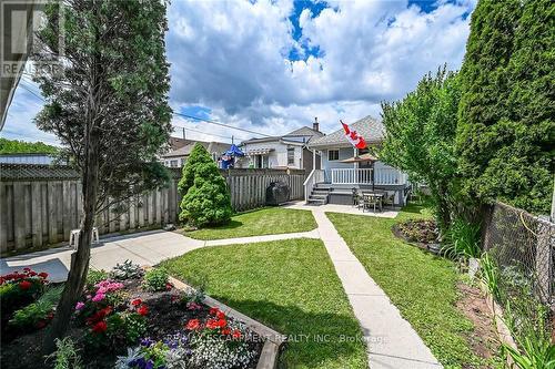 184 London Street N, Hamilton, ON - Outdoor With Deck Patio Veranda