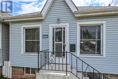 184 London Street N, Hamilton, ON - Outdoor