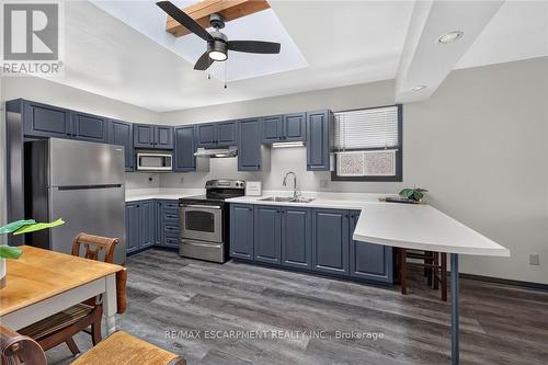 184 London Street N, Hamilton, ON - Indoor Photo Showing Kitchen With Double Sink