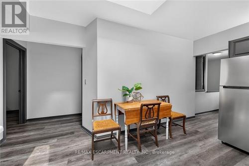184 London Street N, Hamilton, ON - Indoor