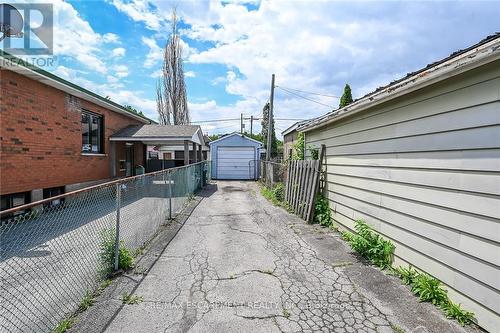 184 London Street N, Hamilton, ON - Outdoor With Exterior