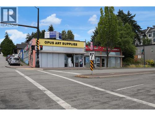 953 Brunette Avenue, Coquitlam, BC 