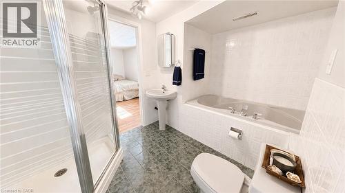 240 Stoke Drive, Kitchener, ON 