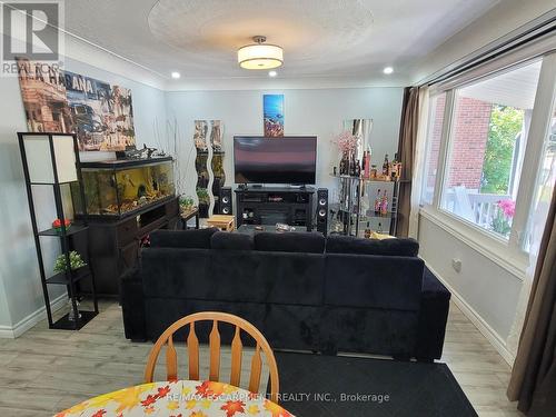 239 West 18Th Street, Hamilton, ON 