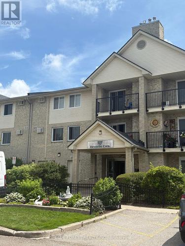 210 - 727 Deveron Crescent, London South (South T), ON 