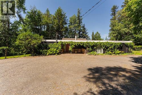 8307 TOOMBS DRIVE  Prince George, BC V2K 5A3