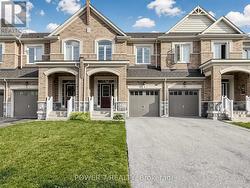 8 BRIARFIELD AVENUE  East Gwillimbury, ON L9N 0P5