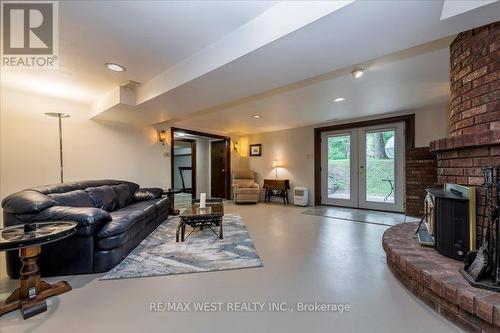189 Park Road, Tiny, ON 
