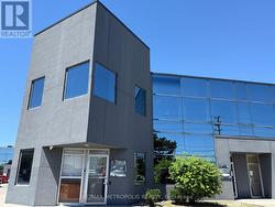 35 - 2355 DERRY ROAD E  Mississauga, ON L5S 1V6