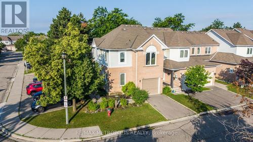 63 WICKSTEAD COURT  Brampton, ON L6R 1N8