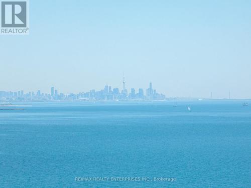 872 Whittier Crescent, Mississauga, ON 