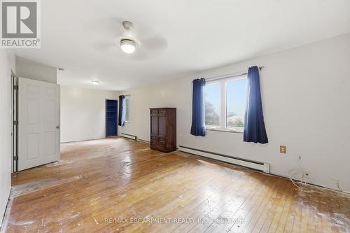8404 Chippewa Road, Hamilton, ON 