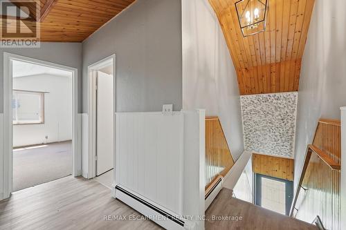 8404 Chippewa Road, Hamilton, ON 