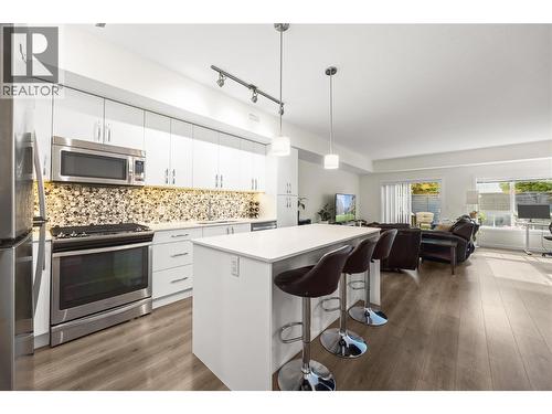 680 Old Meadows Road Unit# 74  Kelowna, BC V1W 5L4