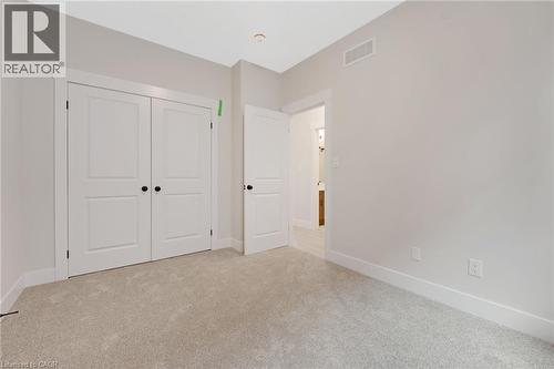 52 Moon Crescent, Cambridge, ON 