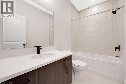 52 Moon Crescent, Cambridge, ON 