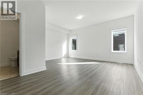 4 Clear Valley Lane, Mount Hope, ON - Indoor Photo Showing Other Room
