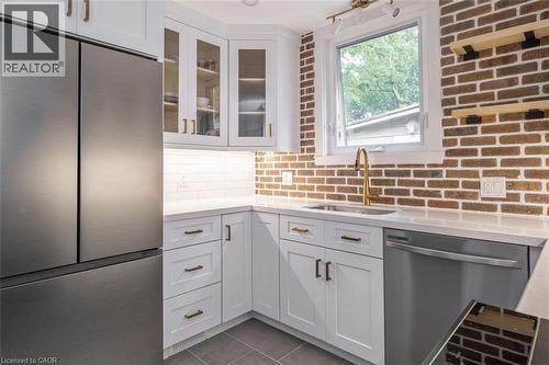 10 Dorset Place, Hamilton, ON 